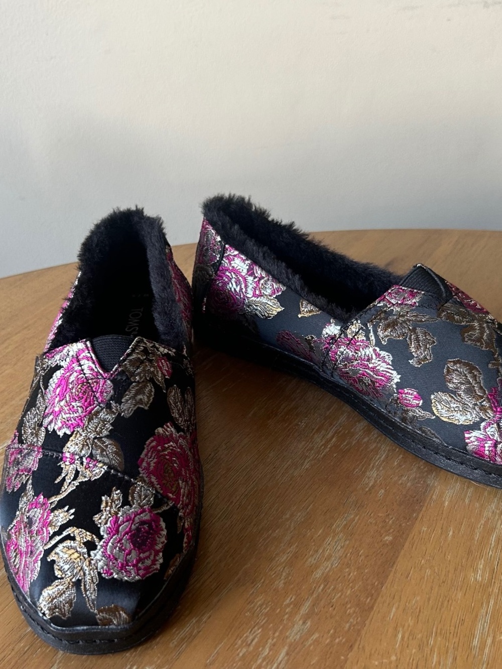 Toms - Black Fur-Lined Brocade